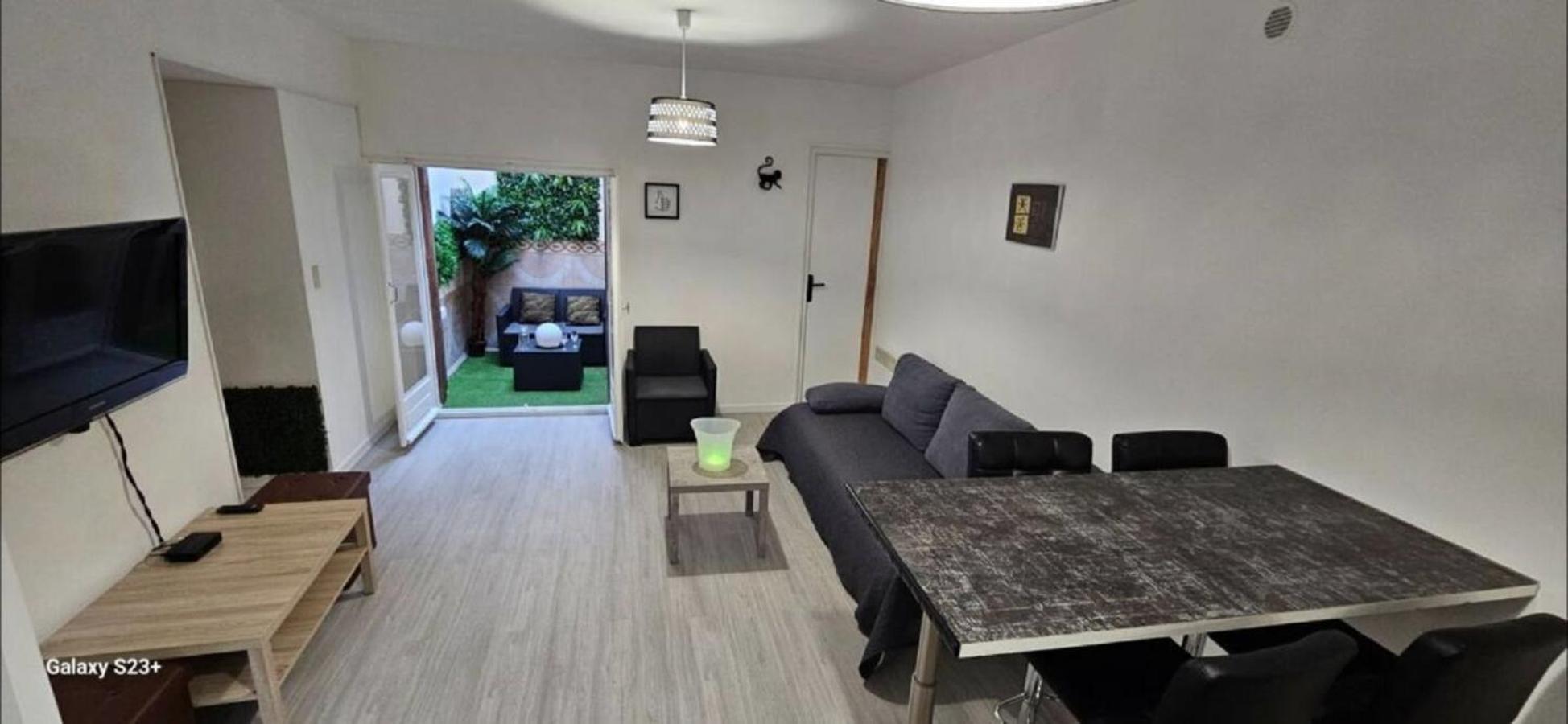 Appartement Cosy Avec Patio En Rdc Περπινιάν Εξωτερικό φωτογραφία